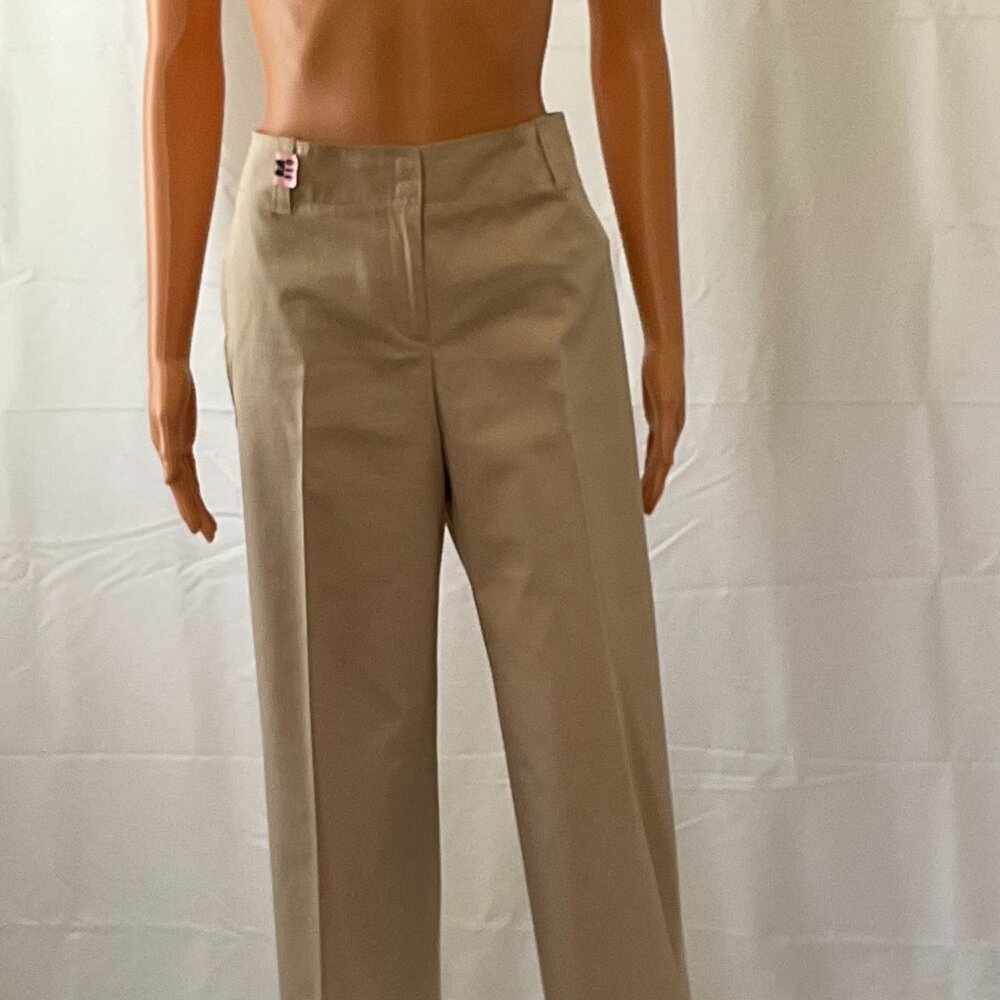 Ann Taylor Khaki Cropped Pants.  Size 8.  Classic/Chic/Timeless